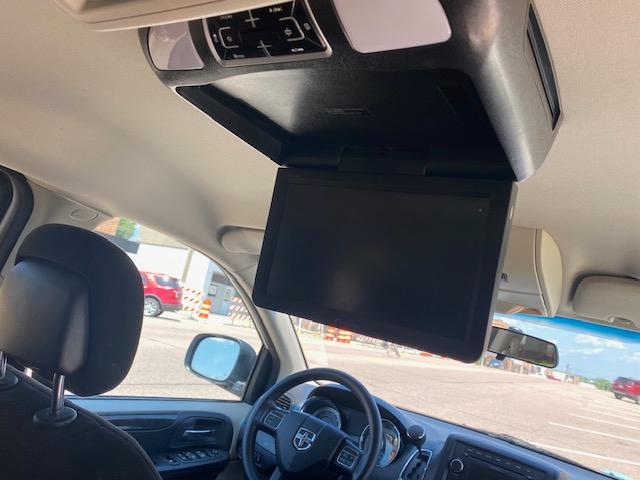 Dodge Grand Caravan SXT 2012