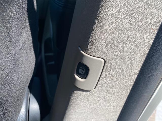 Dodge Grand Caravan SXT 2012