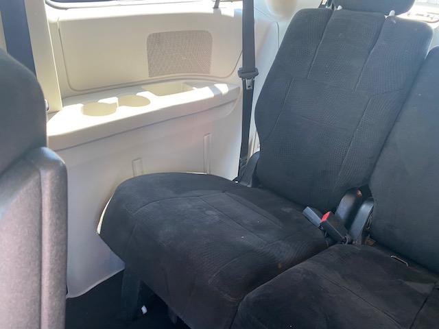 Dodge Grand Caravan SXT 2012