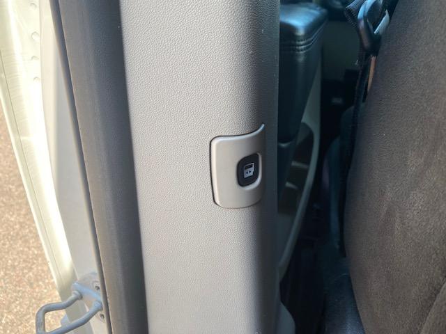 Dodge Grand Caravan SXT 2012