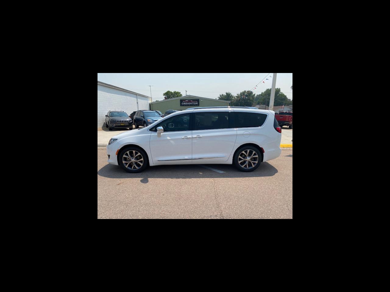 2017 Chrysler Pacifica Limited