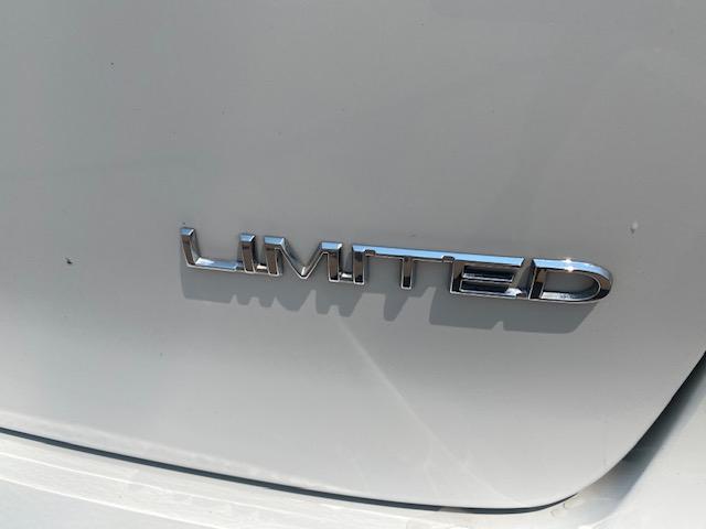 Chrysler Pacifica Limited 2017
