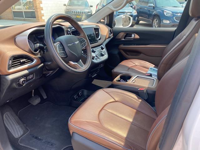 Chrysler Pacifica Limited 2017