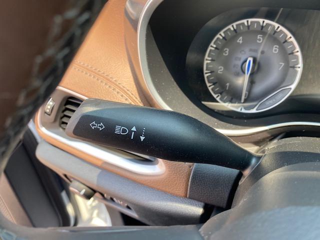Chrysler Pacifica Limited 2017