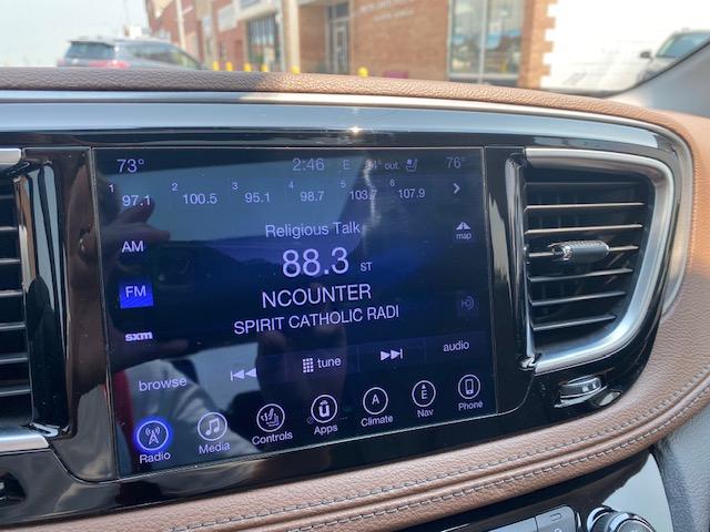 Chrysler Pacifica Limited 2017