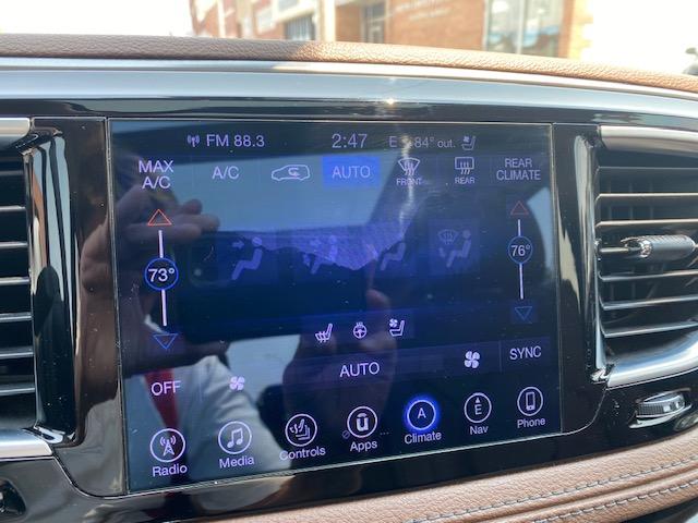 Chrysler Pacifica Limited 2017
