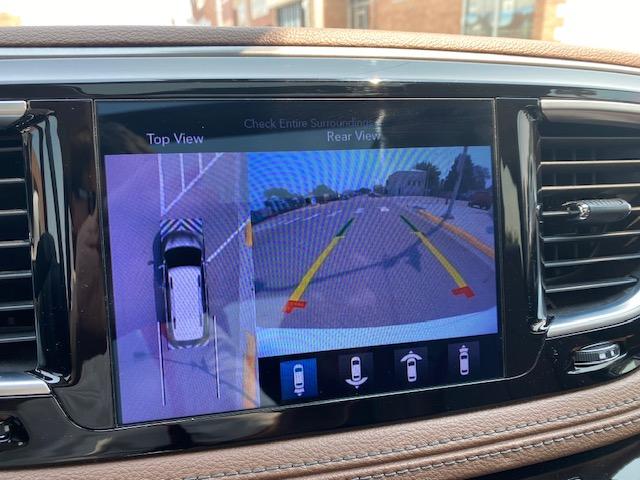Chrysler Pacifica Limited 2017