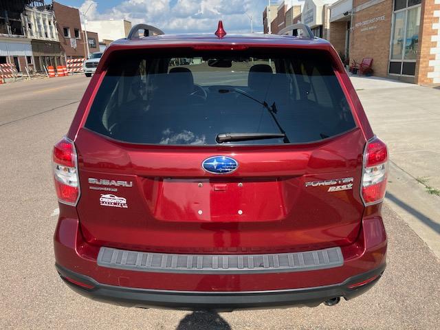 Subaru Forester 2.5i Touring 2016