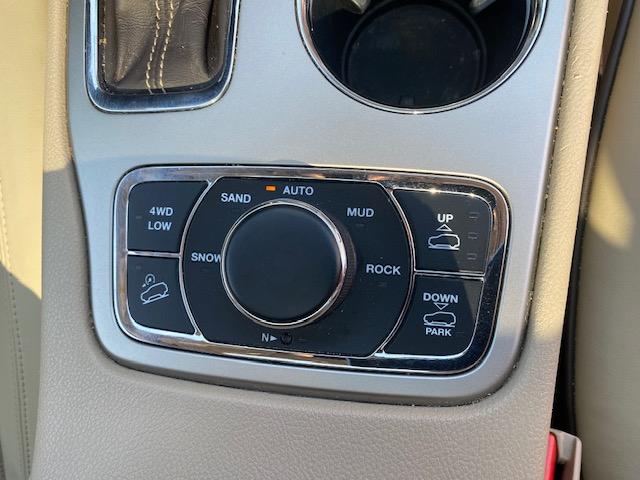 Jeep Grand Cherokee Overland 4WD 2017