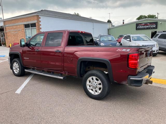 Chevrolet Silverado 2500HD LT Crew Cab Short Bed 4WD 2015
