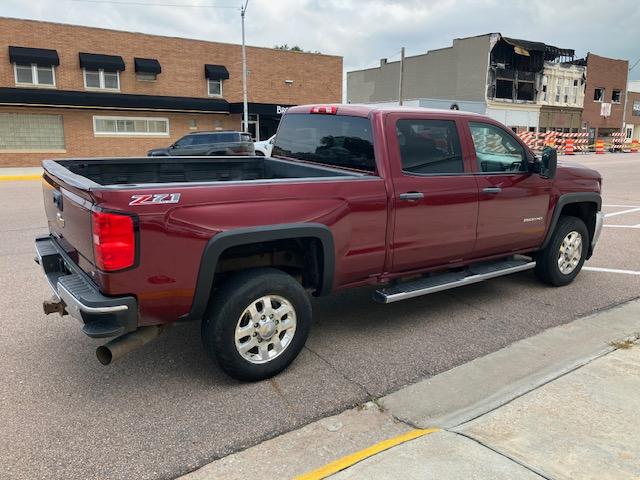 Chevrolet Silverado 2500HD LT Crew Cab Short Bed 4WD 2015