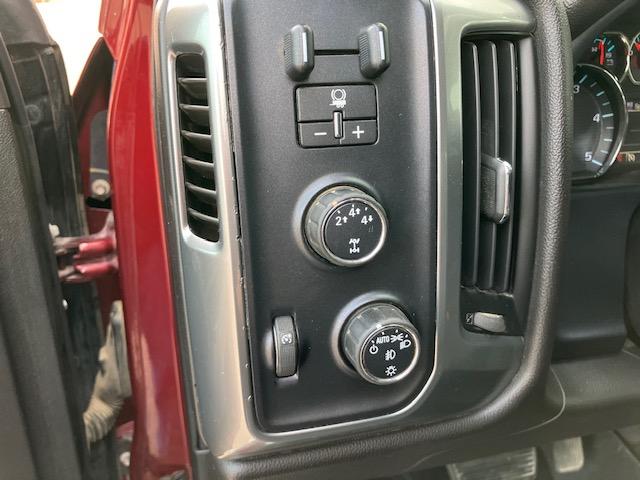 Chevrolet Silverado 2500HD LT Crew Cab Short Bed 4WD 2015