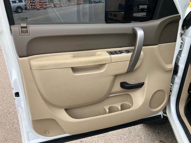 GMC Sierra 2500HD SLE Crew Cab 4WD 2014