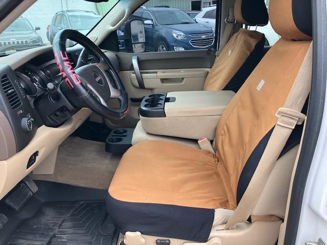 GMC Sierra 2500HD SLE Crew Cab 4WD 2014