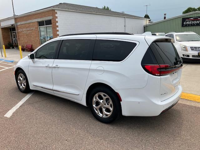 Chrysler Pacifica Limited 2022