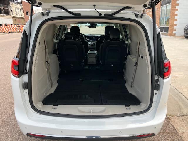 Chrysler Pacifica Limited 2022