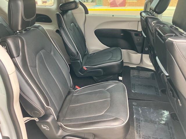 Chrysler Pacifica Limited 2022