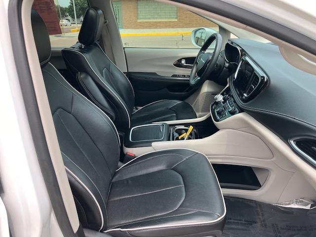 Chrysler Pacifica Limited 2022