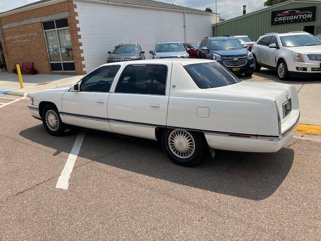 Cadillac DeVille Sedan 1994