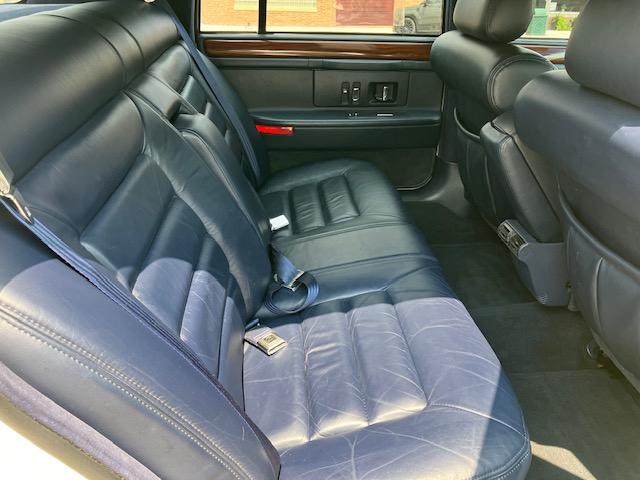 Cadillac DeVille Sedan 1994