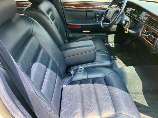 Cadillac DeVille Sedan 1994