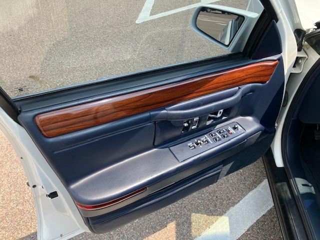 Cadillac DeVille Sedan 1994
