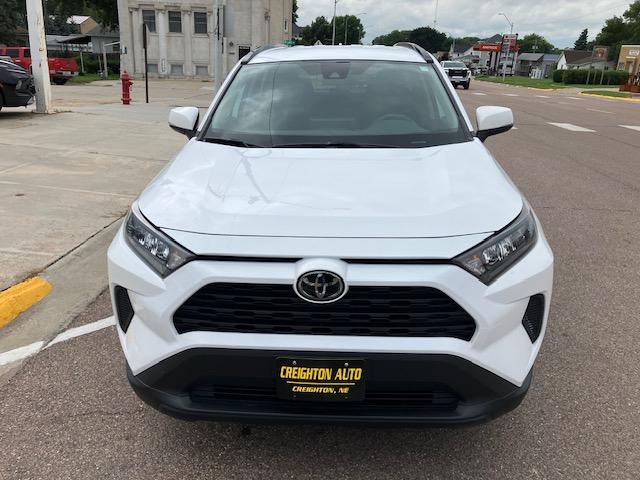 Toyota RAV4 LE AWD 2021