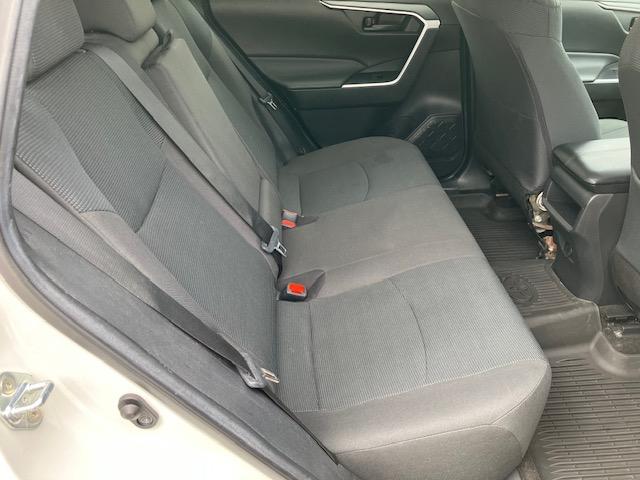 Toyota RAV4 LE AWD 2021