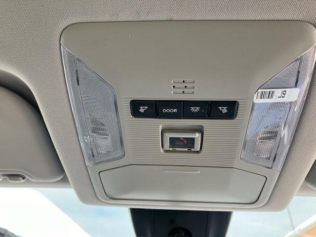 Toyota RAV4 LE AWD 2021