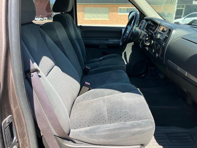 Chevrolet Silverado 1500 Work Truck Ext. Cab Std. Box 4WD 2008