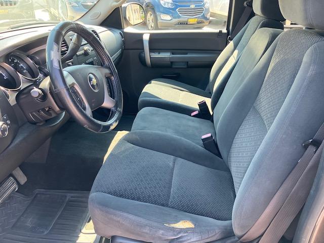 Chevrolet Silverado 1500 Work Truck Ext. Cab Std. Box 4WD 2008