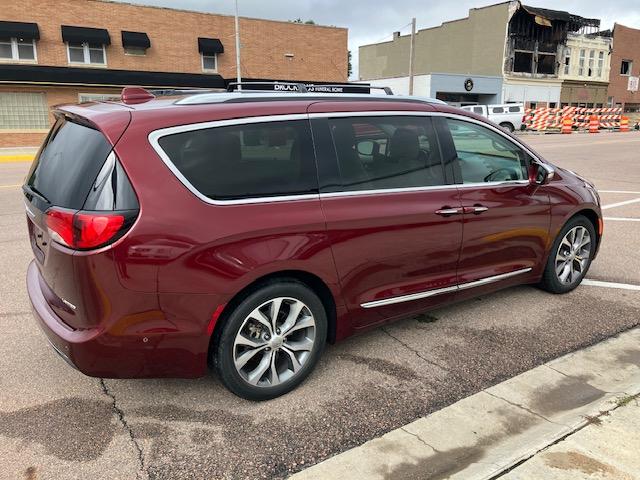 Chrysler Pacifica Limited 2018