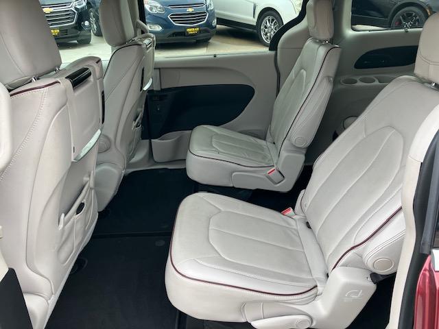 Chrysler Pacifica Limited 2018