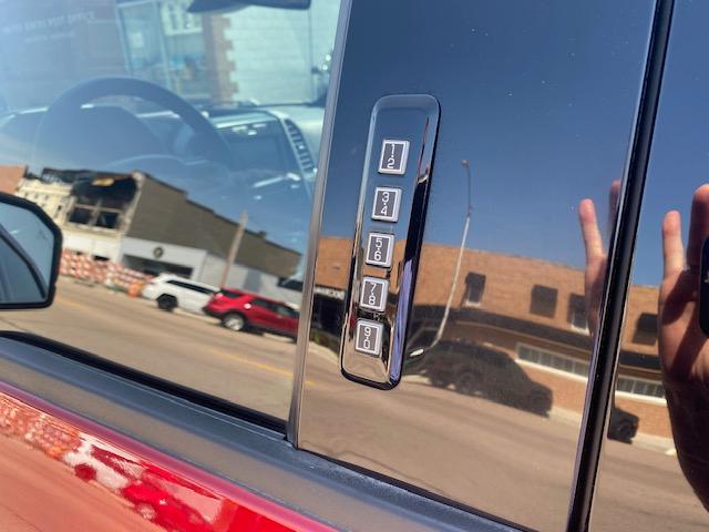 Ford F-150 Lariat SuperCrew 6.5-ft. Bed 4WD 2017