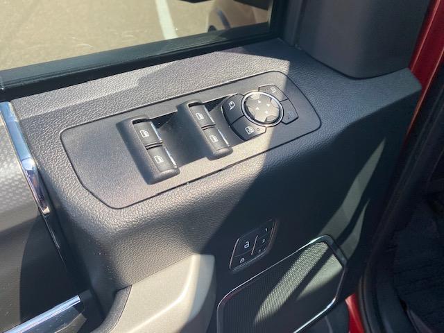 Ford F-150 Lariat SuperCrew 6.5-ft. Bed 4WD 2017