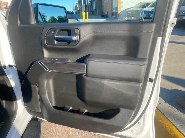 Chevrolet Silverado 1500 LTZ Crew Cab Long Box 4WD 2020