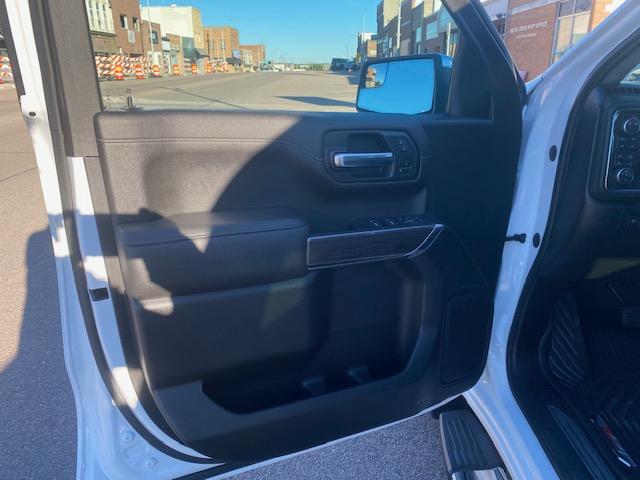 Chevrolet Silverado 1500 LTZ Crew Cab Long Box 4WD 2020
