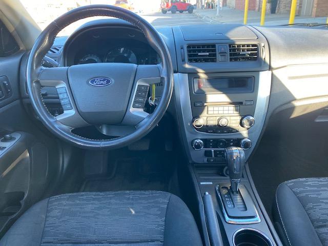 Ford Fusion I4 SE 2011