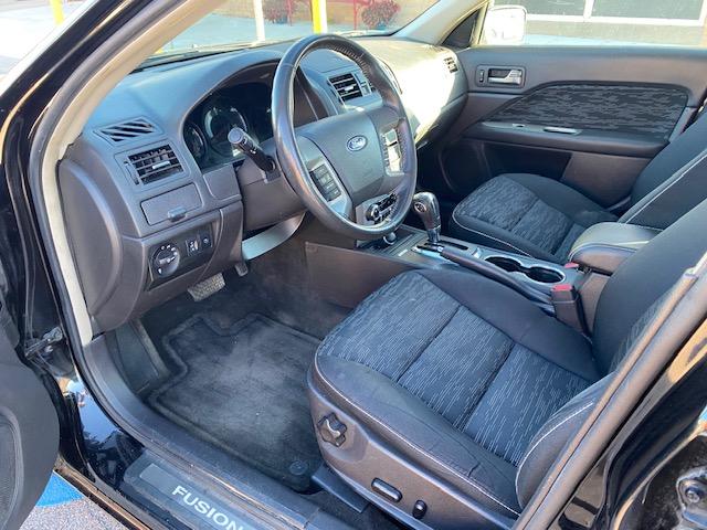 Ford Fusion I4 SE 2011