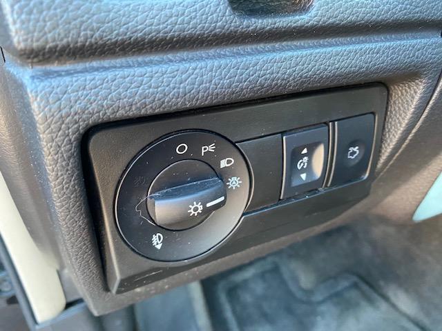 Ford Fusion I4 SE 2011