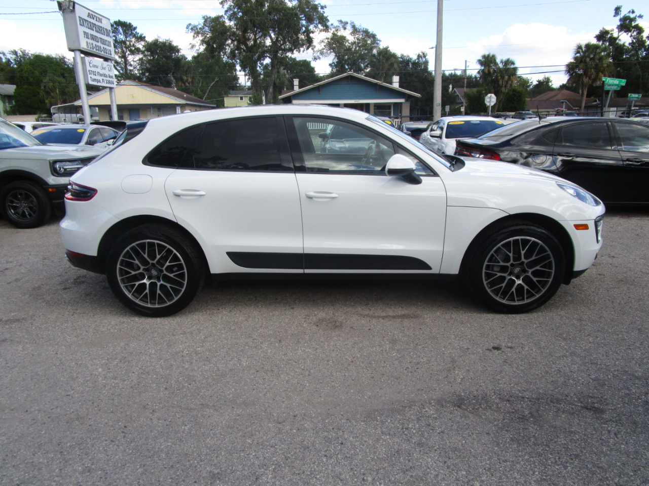 Porsche Macan AWD 2018 Porsche Macan AWD 2018