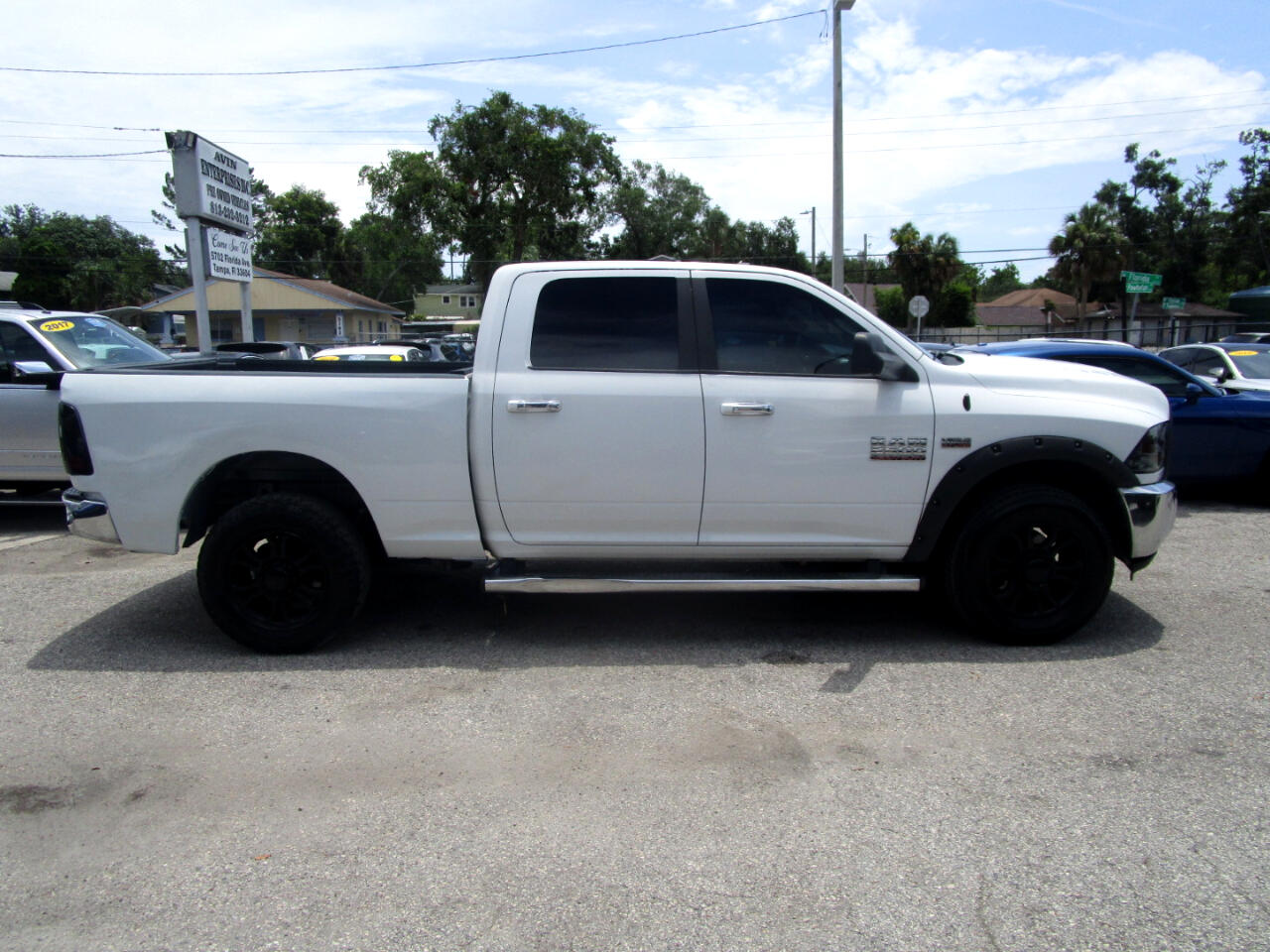 RAM 2500 SLT Crew Cab SWB 2WD 2016 RAM 2500 SLT Crew Cab SWB 2WD 2016