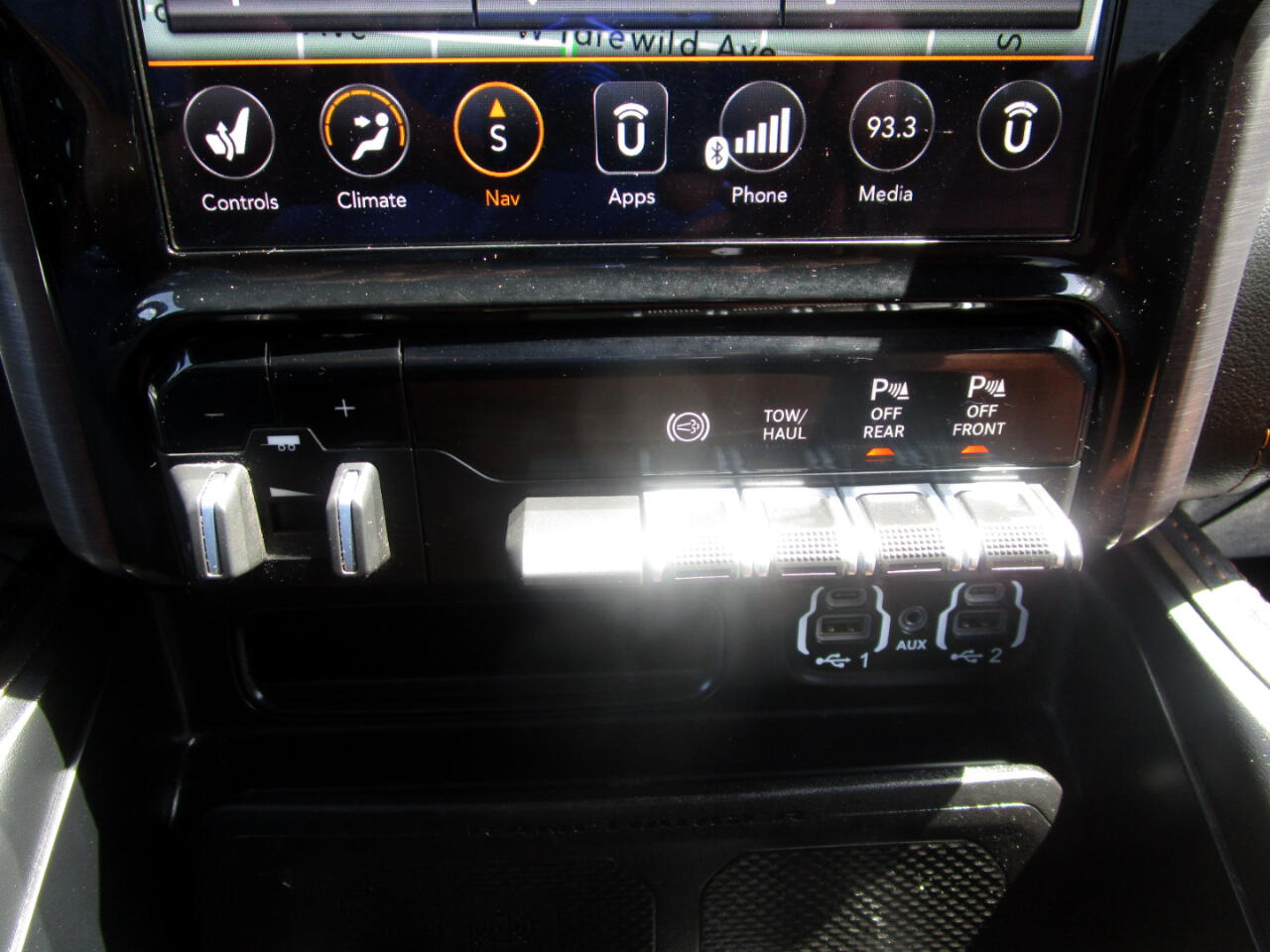 RAM 3500 Longhorn Crew Cab LWB 4WD DRW 2021 RAM 3500 Longhorn Crew Cab LWB 4WD DRW 2021