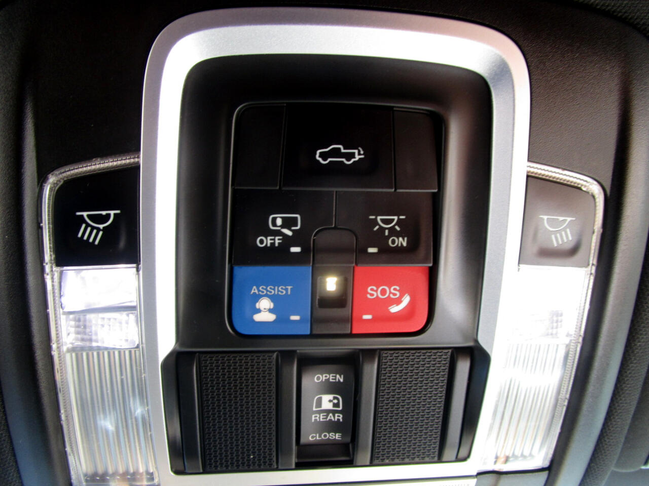 RAM 3500 Longhorn Crew Cab LWB 4WD DRW 2021 RAM 3500 Longhorn Crew Cab LWB 4WD DRW 2021