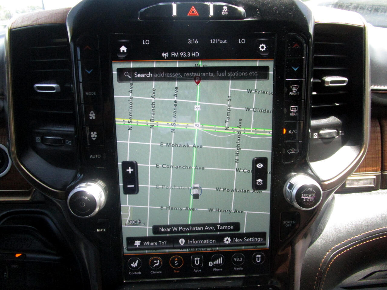 RAM 3500 Longhorn Crew Cab LWB 4WD DRW 2021 RAM 3500 Longhorn Crew Cab LWB 4WD DRW 2021