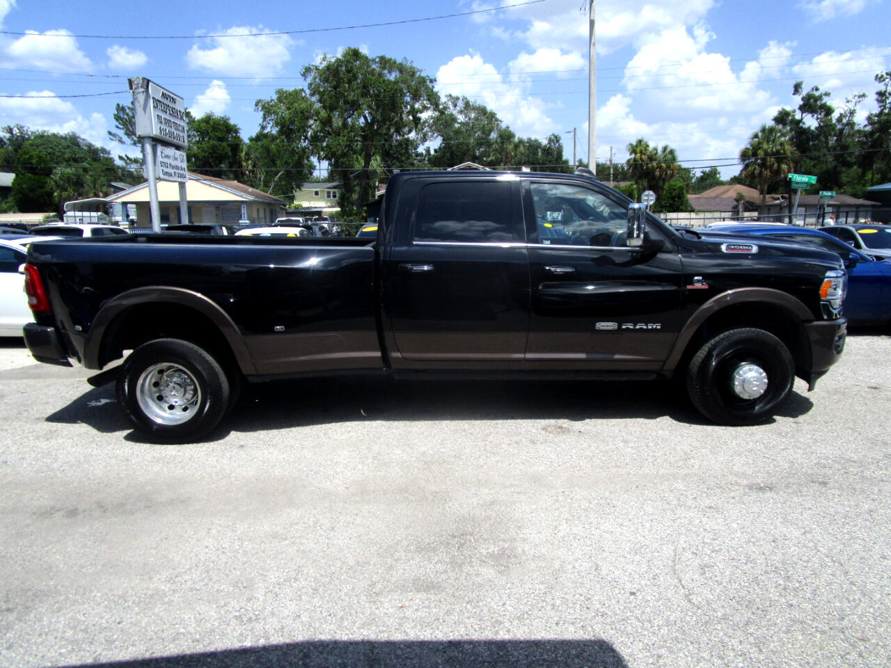 RAM 3500 Longhorn Crew Cab LWB 4WD DRW 2021 RAM 3500 Longhorn Crew Cab LWB 4WD DRW 2021