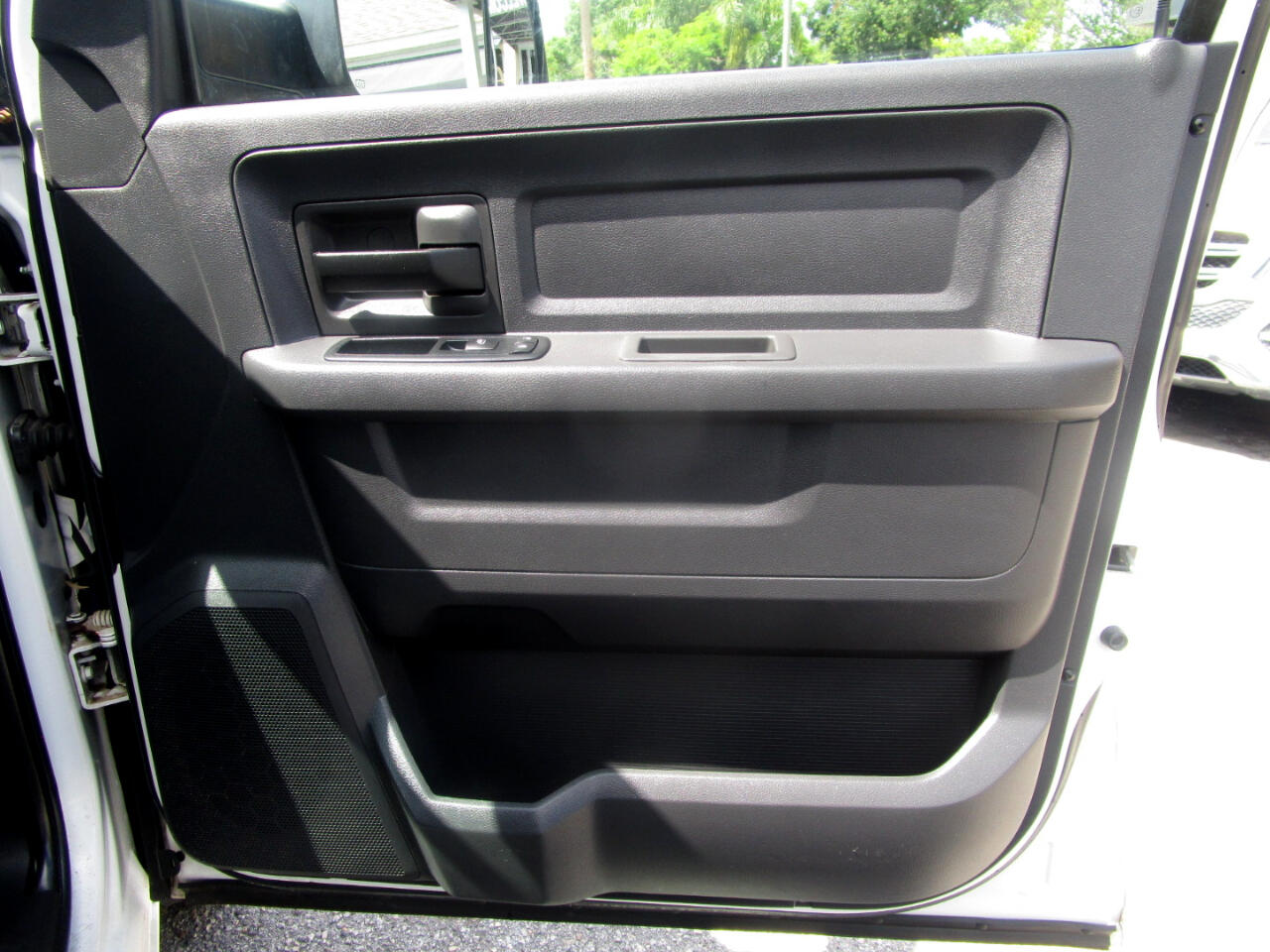 RAM 3500 Laramie Crew Cab LWB 2WD DRW 2010 RAM 3500 Laramie Crew Cab LWB 2WD DRW 2010