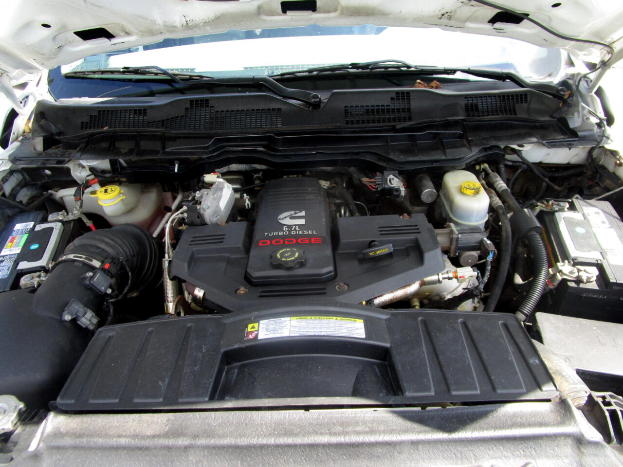 RAM 3500 Laramie Crew Cab LWB 2WD DRW 2010 RAM 3500 Laramie Crew Cab LWB 2WD DRW 2010