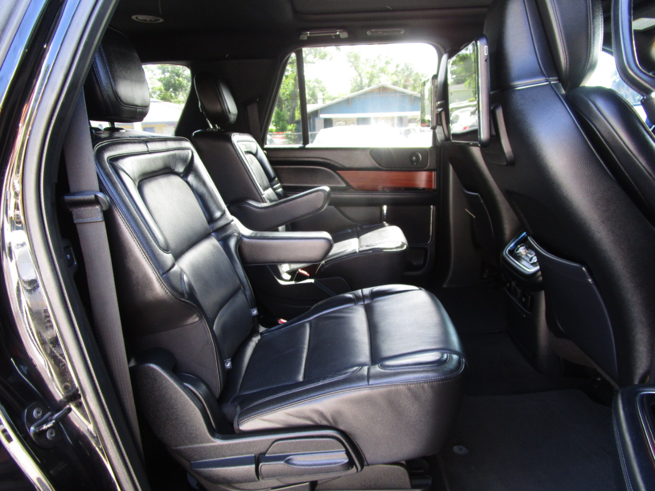 Lincoln Navigator L Reserve 4WD 2018 Lincoln Navigator L Reserve 4WD 2018