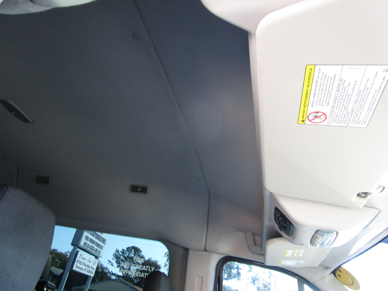 Ford Transit 350 Wagon Med. Roof XL w/Sliding Pass. 148-in. WB 2017 Ford Transit 350 Wagon Med. Roof XL w/Sliding Pass. 148-in. WB 2017